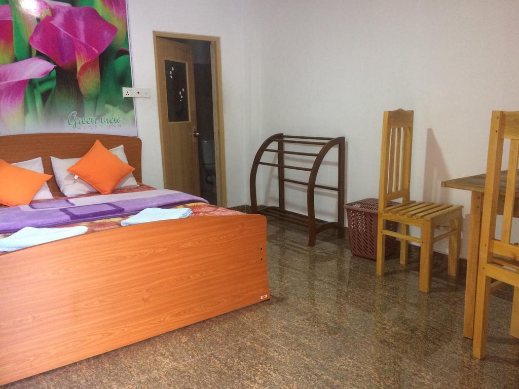 Green View Guest Inn Nallathanniya Екстериор снимка